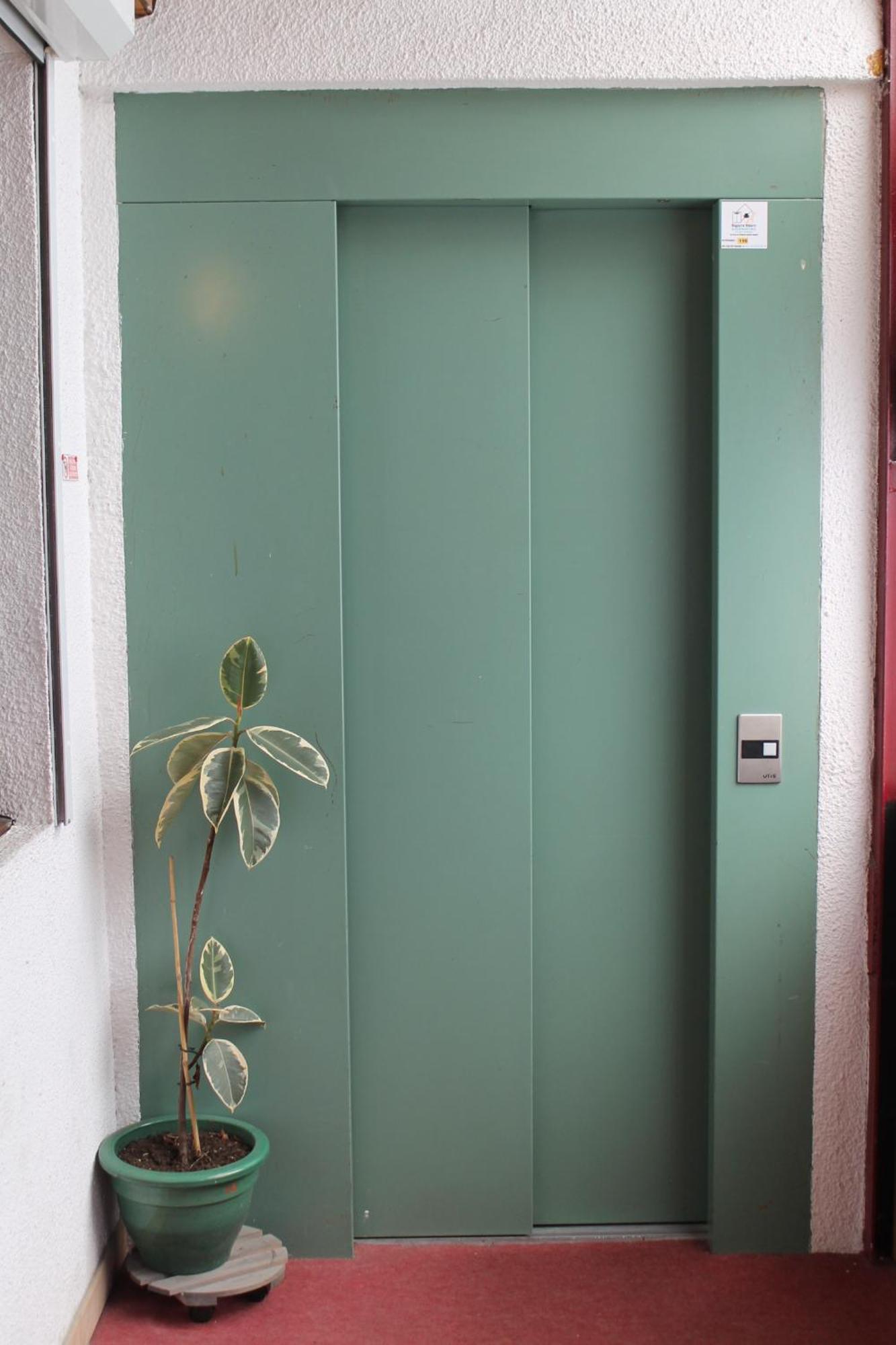 Location G&W, Tres Proche Sanctuaires Apartment ลูร์ด ภายนอก รูปภาพ